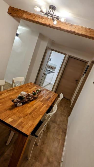 Fewo Im Lehm-Fachwerkhaus Erfurt Mit 3 Einzelnen Schlafzimmern Je Mit Tv Exterior photo