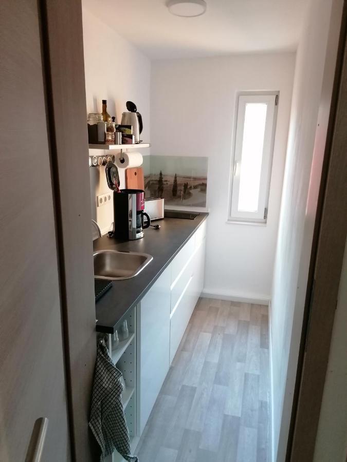 Fewo Im Lehm-Fachwerkhaus Erfurt Mit 3 Einzelnen Schlafzimmern Je Mit Tv Exterior photo